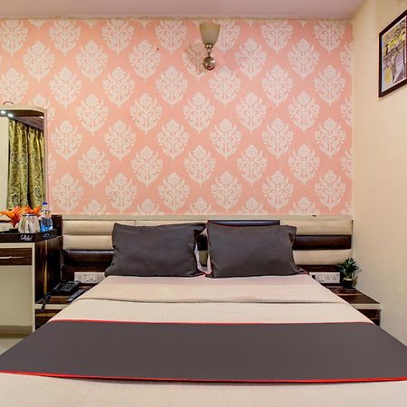 Hotel Collection O Golden Tulipz Boutique Bombaj Zewnętrze zdjęcie